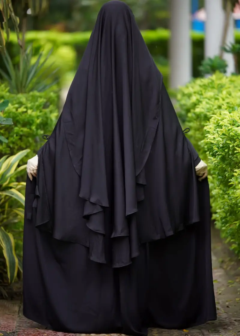 মুত্তাকিম বোরকা